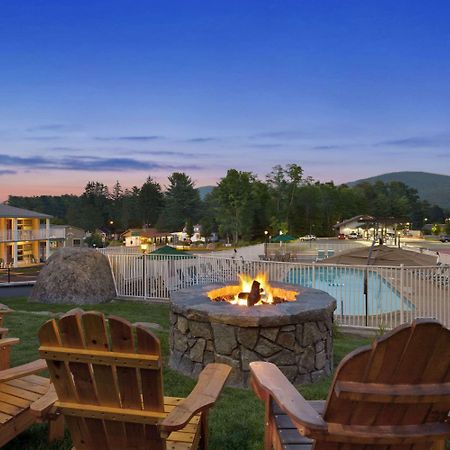 Super 8 By Wyndham Lake George/Downtown Exterior photo