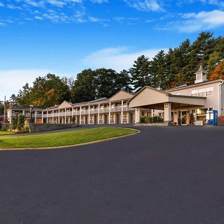 Super 8 By Wyndham Lake George/Downtown Exterior photo