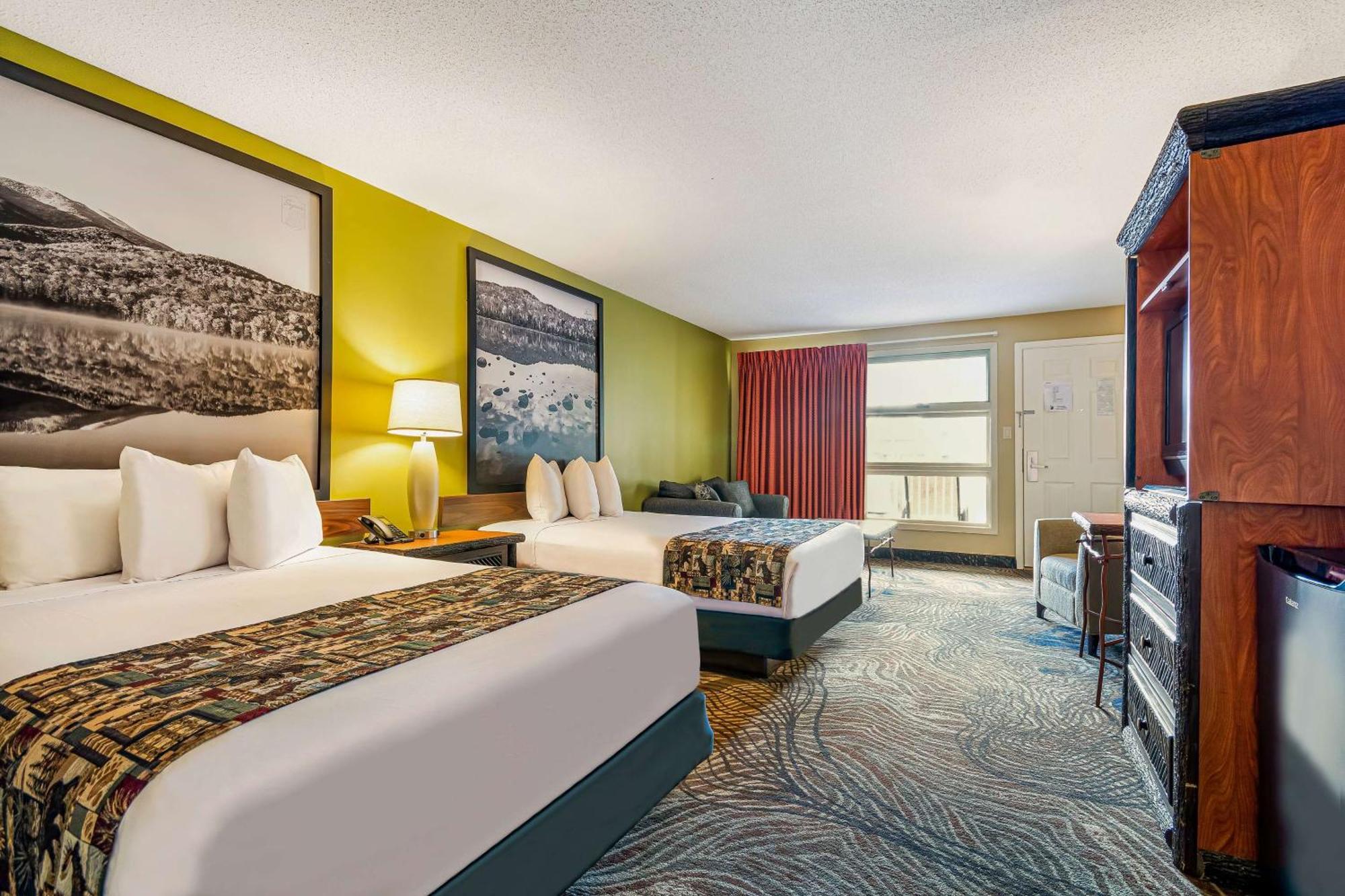 Super 8 By Wyndham Lake George/Downtown Exterior photo