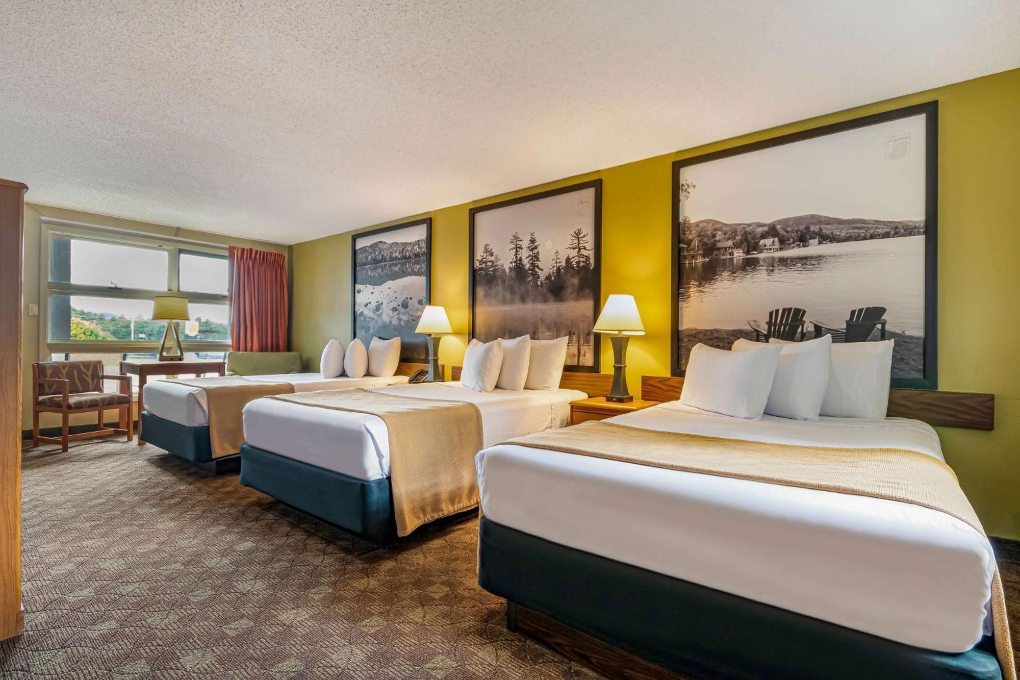 Super 8 By Wyndham Lake George/Downtown Exterior photo